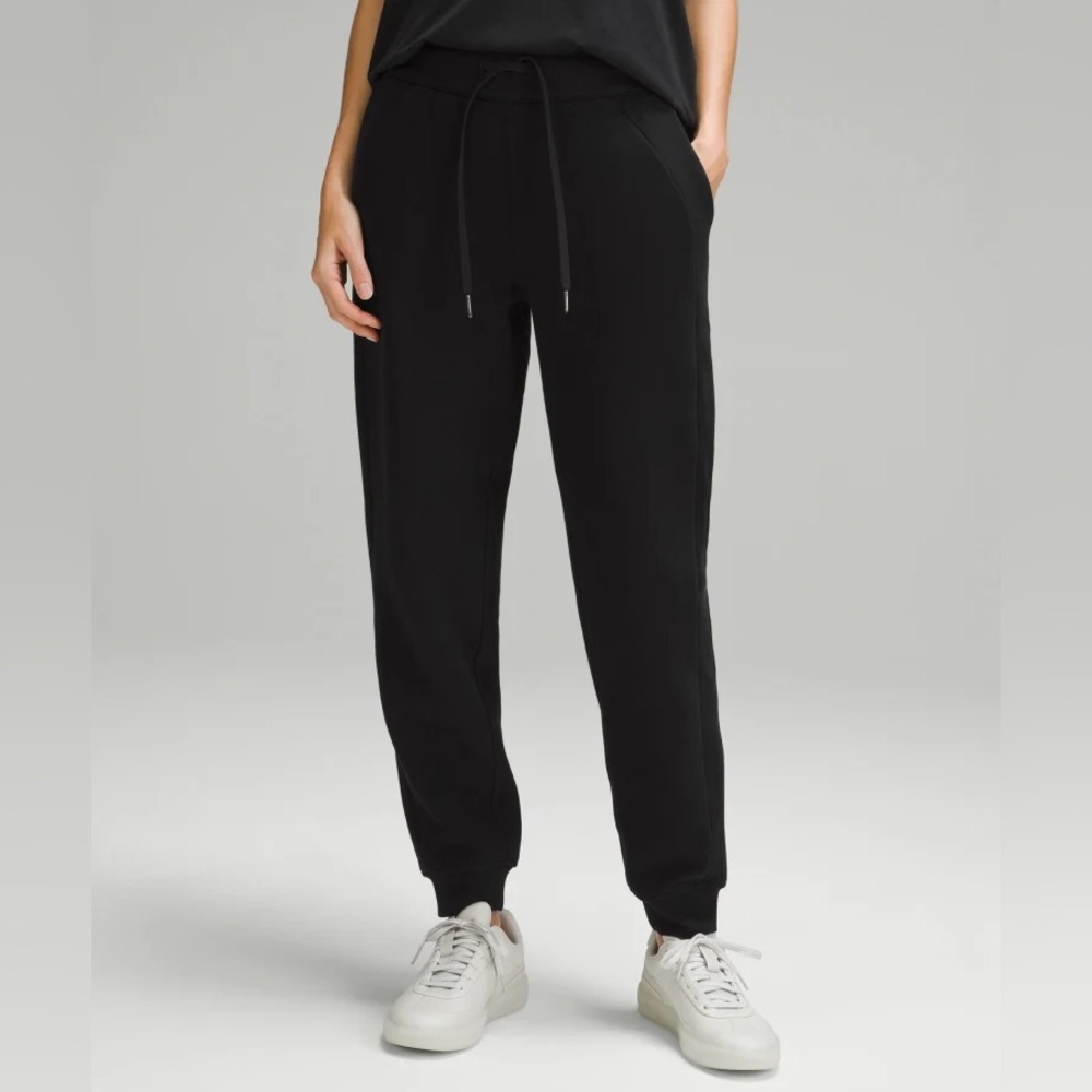 Lululemon High-Rise Scuba Joggers Full-Length